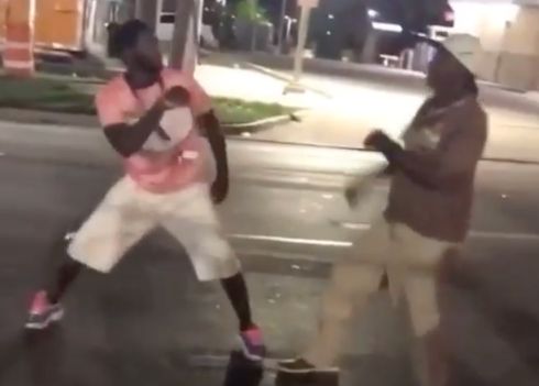 Two Drunks Fight, One Pulls Out An Unexpected Move!