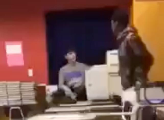 Student Tries Bullying Kid With Broken Arm, Gets KTFO!