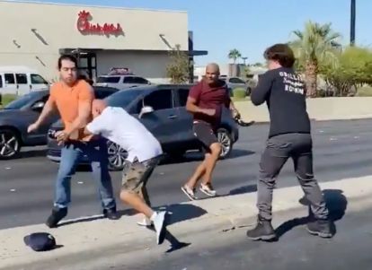 Road Rage In Vegas Turns Into Batting Practice!