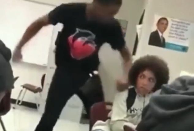Class Beat Down: Beat Him Up Over A Dollar!